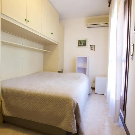 Capsulehotel Madrid Stanza Lido di Jesolo
